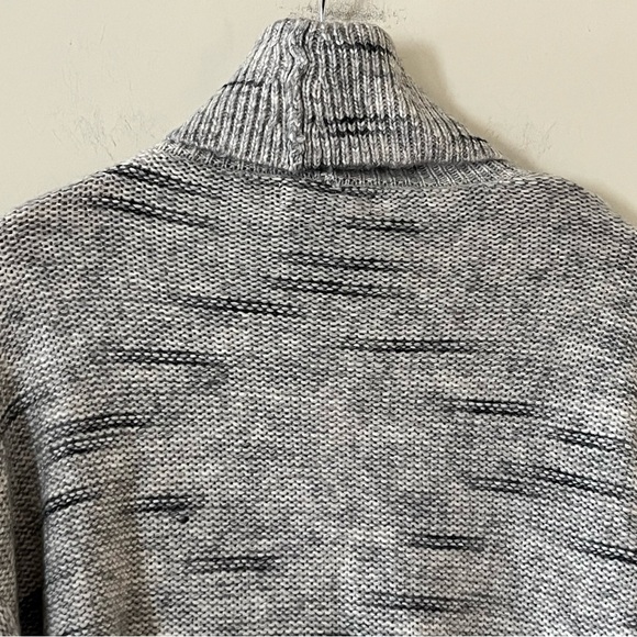 Sanctuary Acrylic Blend Gray Cable Knot Turtleneck Sweater Women’s size Small - Picture 3 of 15